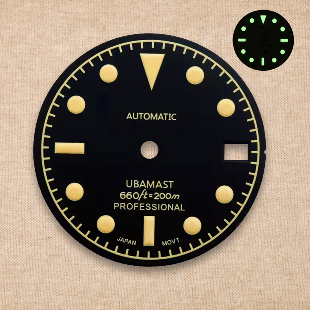 Quadrante retrò con logo S da  - Reel Case recensione e prezzo