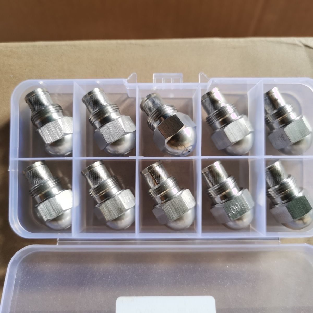 Ugello per olio da 9/16'' 1/4' - Reel Oil recensione e prezzo